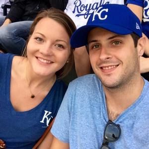 Meet your Posher, Whitney